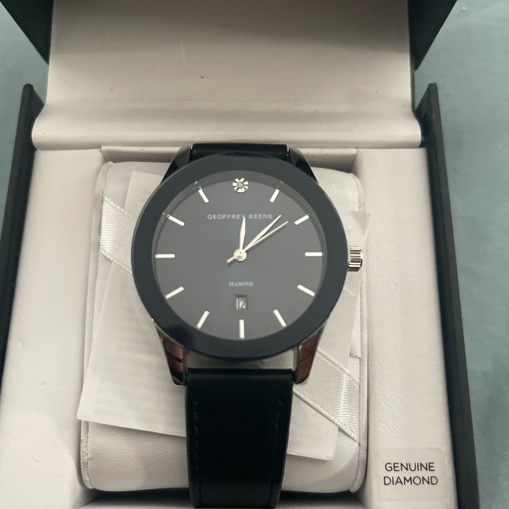 Geoffrey Beene Mens watch Diamond collection
